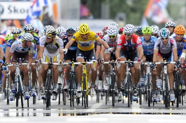 Hushovdu etapa, Cancellari vodstvo, F. Schleck odustao