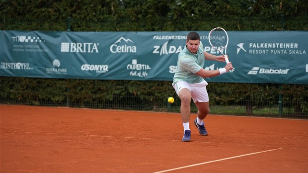 Poljičak i Martinović poraženi već na startu turnira u Poreču