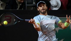 Nije ohrabrujuće uoči Wimbledona: Borna Ćorić uvjerljivo poražen od ćudljivog Kazahstanca