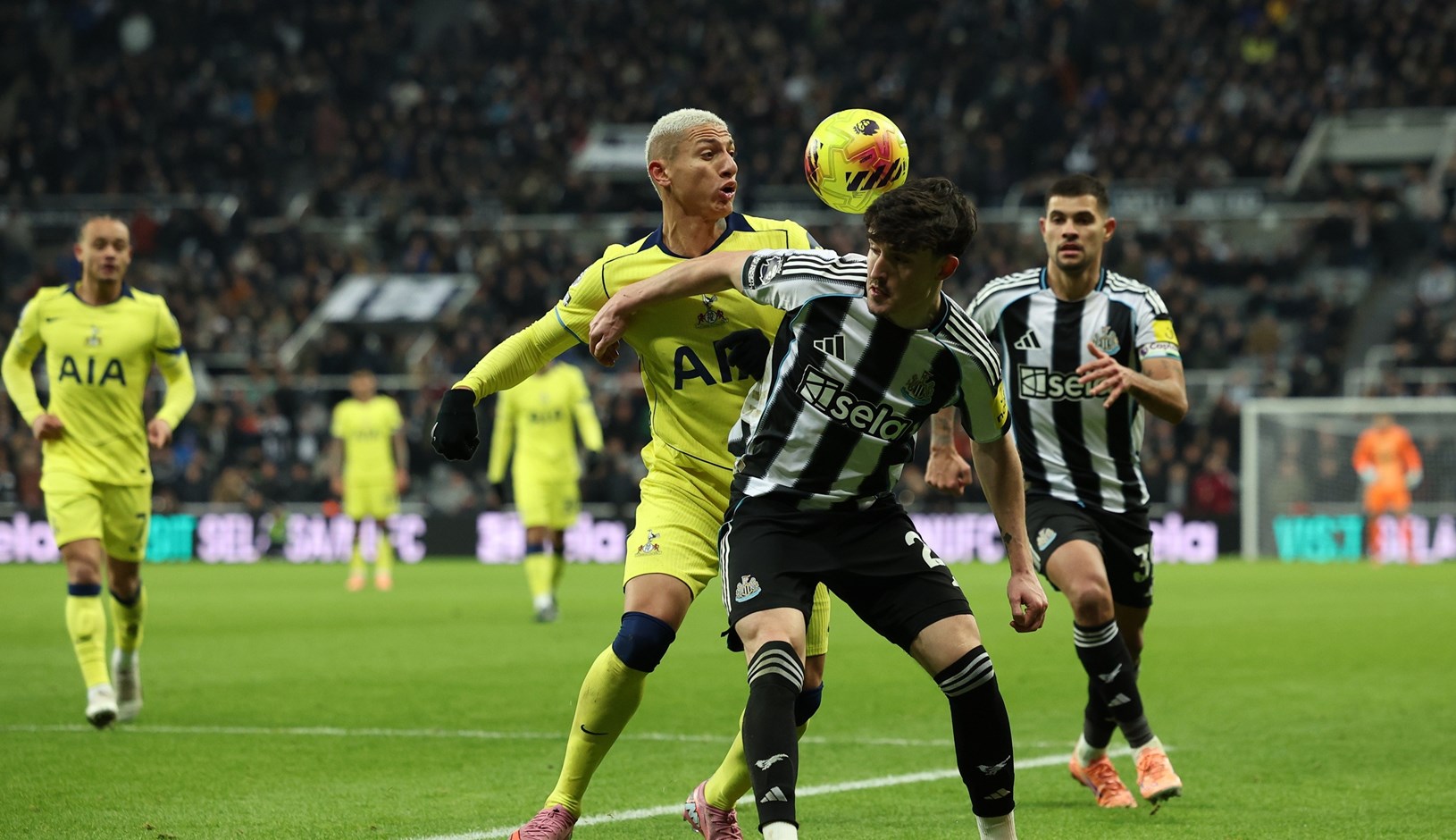 Newcastle u sudačkoj nadoknadi zabio za prolaz u polufinale EFL kupa