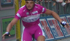 Zablistao i Ugrinić