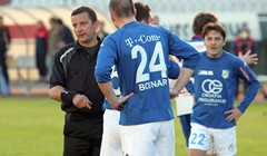 Eddy Bosnar na Dalekom istoku bombardira suparnička vrata