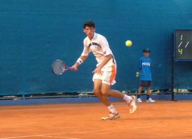 Slovenci svoji na svom