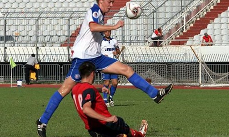Hat-trick Hunjadija, novaci u Vitezu