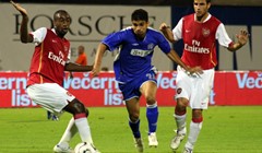 Wengera ponovno hvata glavobolja