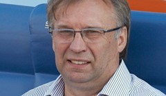 Kuže na klupi kineskog prvoligaša