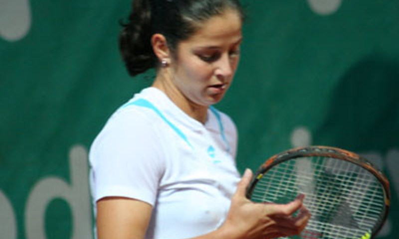 Jelena u završnici, Nika pala