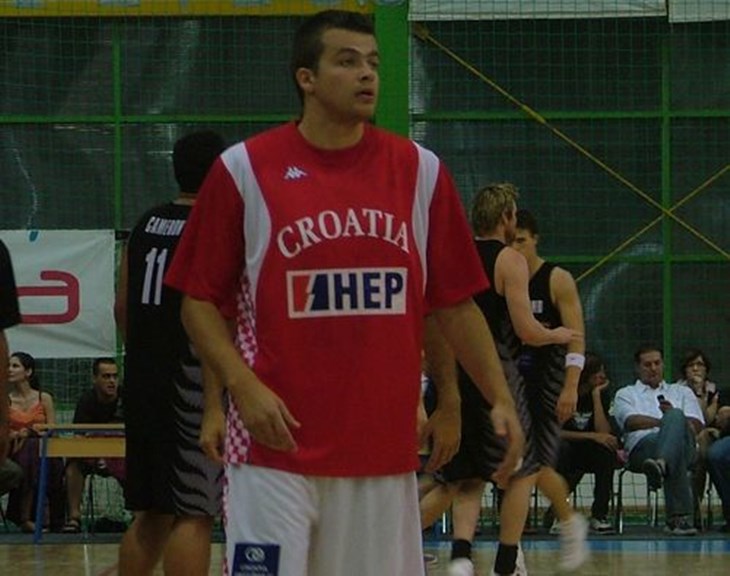 Prokom pregažen u derbiju