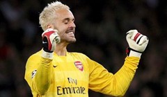 Almunia u dresu Engleske?