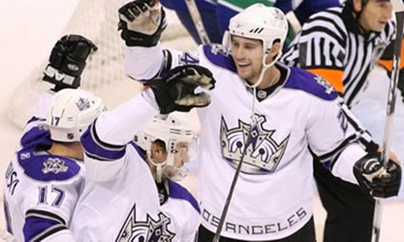Video - LA Kingsi izbacili Sharkse u sedmoj utakmici: Justin Williams odveo prvake u finale Zapada