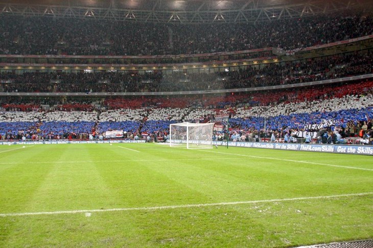 Učinite nas ponosnima