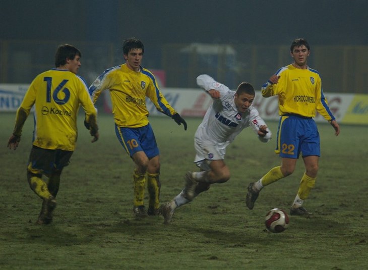 Slika 1 od 2.