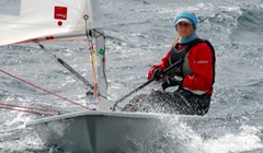 Hrvatska nadomak šest odličja