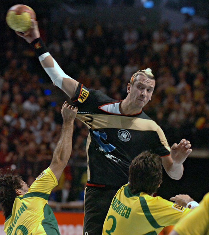 Povratak Hensa proslavljen pobjedom