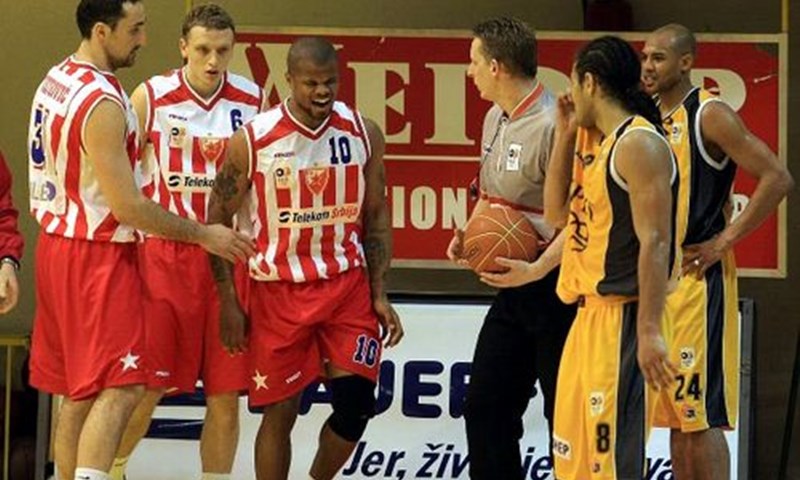 Omar Cook u Unicaji