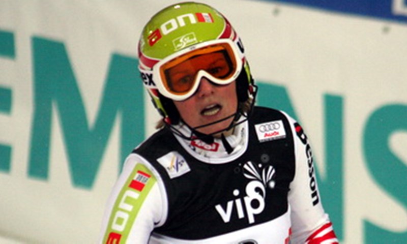 Težak lom Marlies Schild