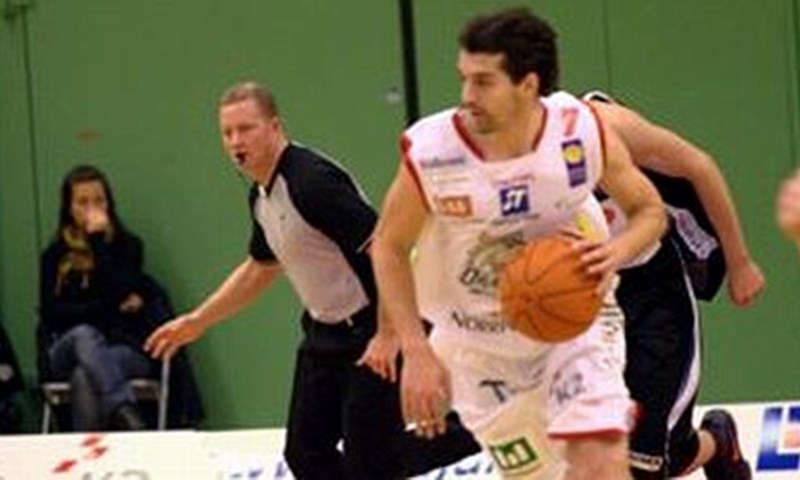 Subotić vrlo dobro krenuo