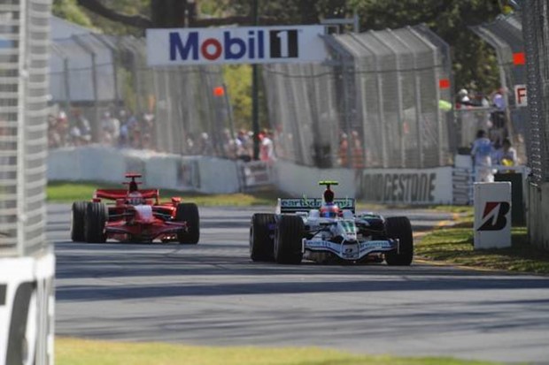 HRT "nogirao" drugog vozača