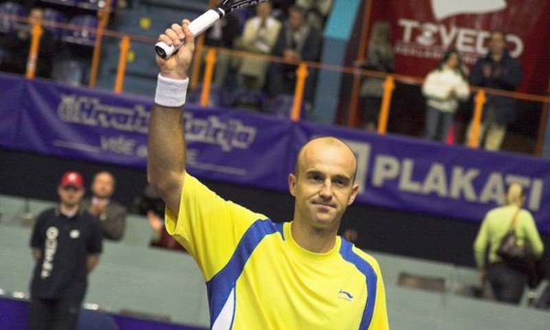 Ljubo korak do glavnog