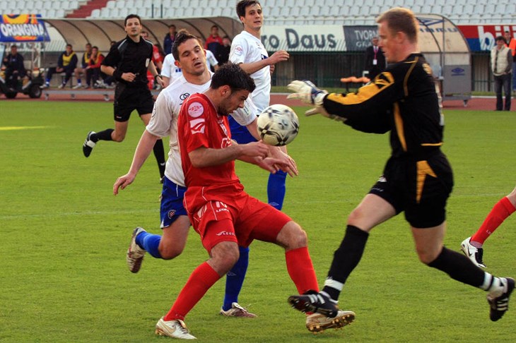 Očajna igra u Vinkovcima