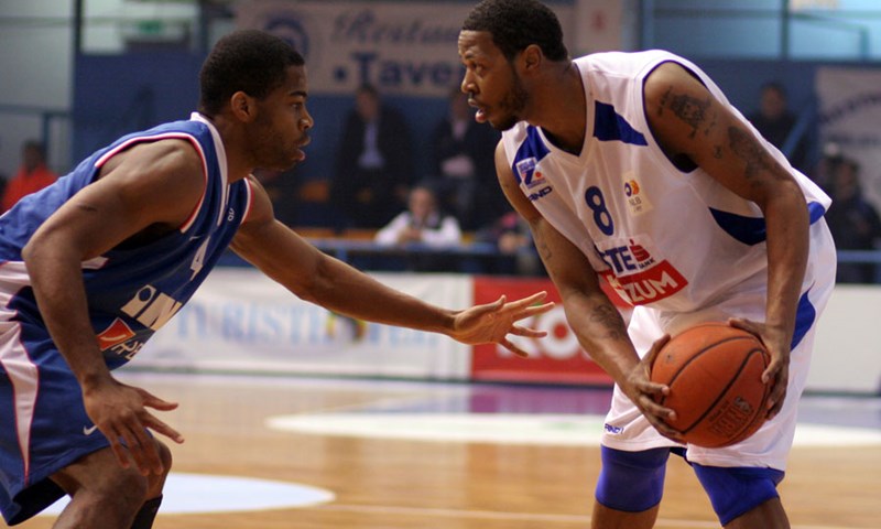 Juby vodi Tornado u Zagreb