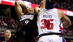 Rasheed Wallace ponovno u Pistonsima, Kaman se dogovorio s Lakersima