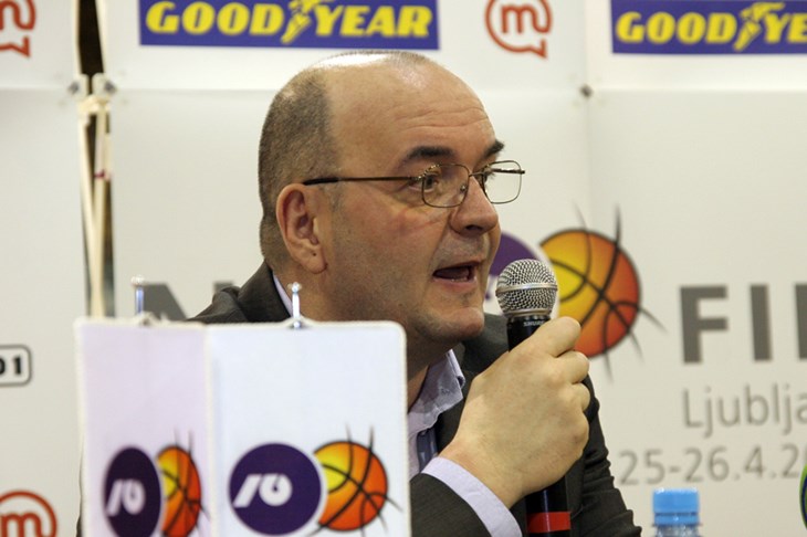 Vujošević: "Teško je biti magičar"