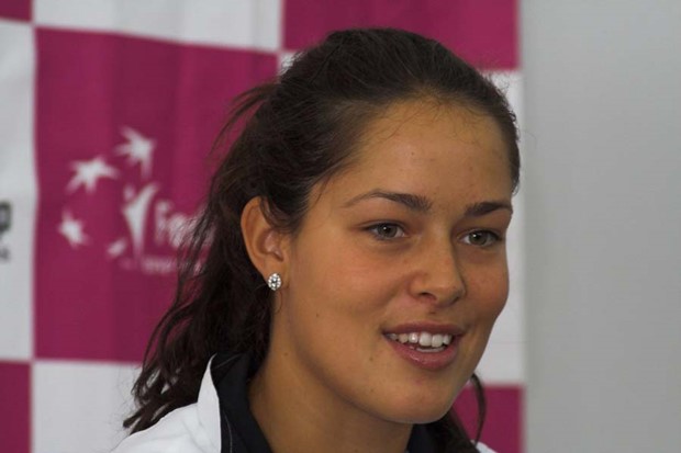 Ivanović se zaplela i posrnula