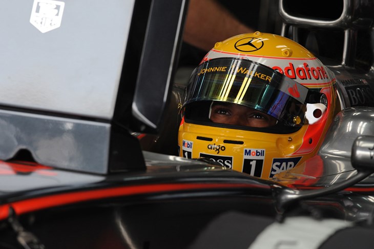 Hamilton: "Ne vidim zašto Mercedes ne bi došao barem do nekoliko postolja"