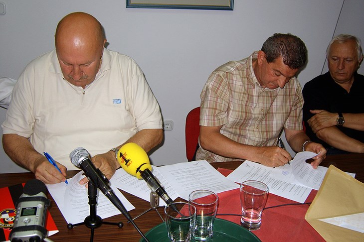 Slika 1 od 1.