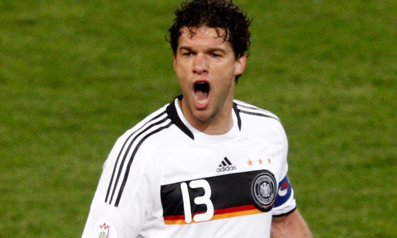 Ballack upitan za finale
