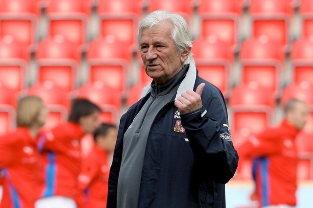 Austrija (opet) ostala bez izbornika