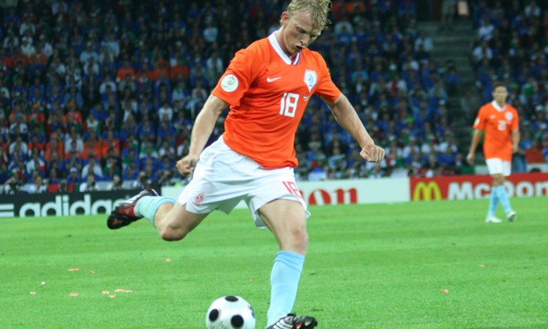 Dirk Kuyt napustio Liverpool, nastavlja karijeru u Istanbulu