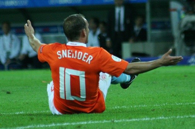 Milan nezainteresiran za Sneijdera