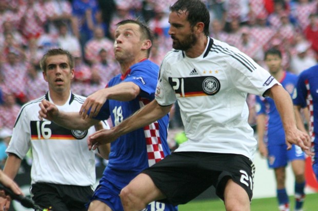 Metzelder prelazi u Wolfsburg