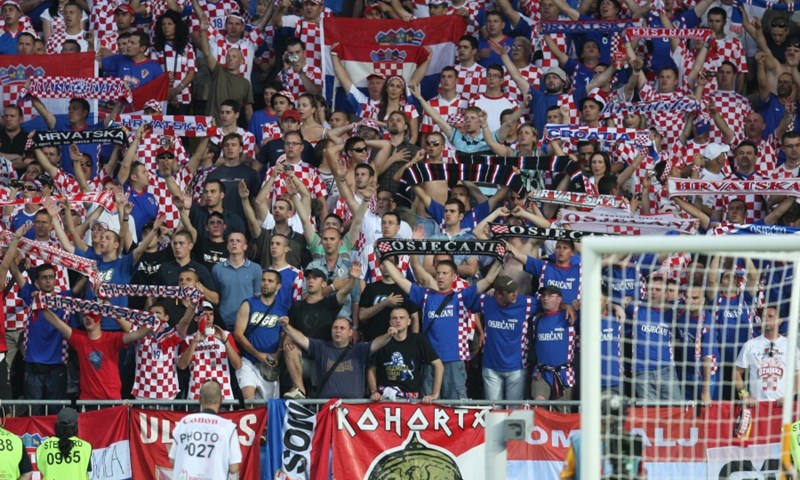 Srbi: Hrvatima prijeti suspenzija