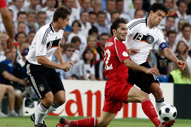 Ballack produžio vjernost Chelseaju