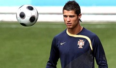 "Ronaldo će ostati u Manchesteru"