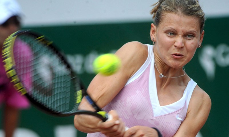 Safarova uhvaćena na spavanju