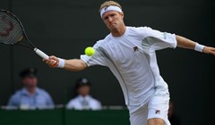 Becker se raspao u trećem setu