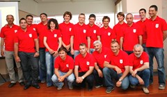 Jedriličari na putu za Qingdao