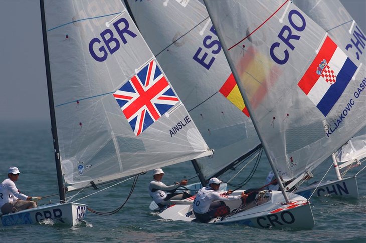 Jedriličari prebačeni za sutra