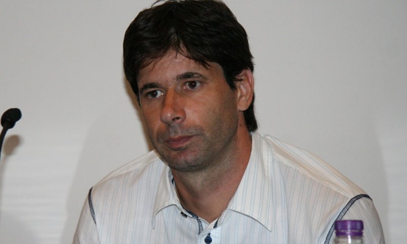 "Ulaze Oremuš i Tičinović"