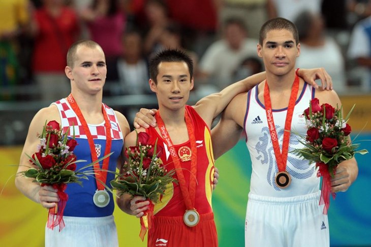 Video: Ude donio drugu medalju!