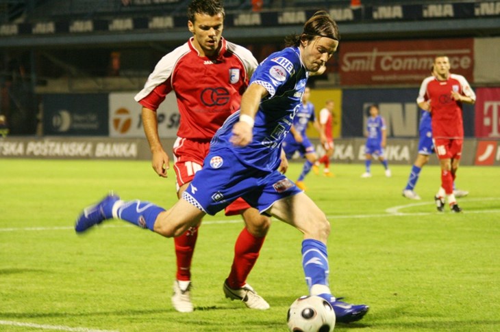 Nebesko-plavi zaustavljaju Modre?