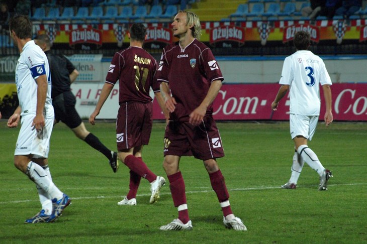 "Ovo je kukavički čin"