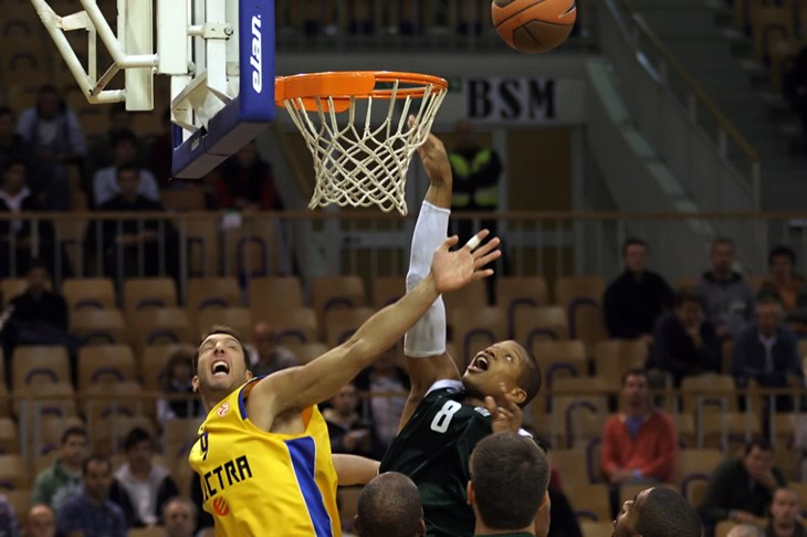 PAO preskočio Panellinios