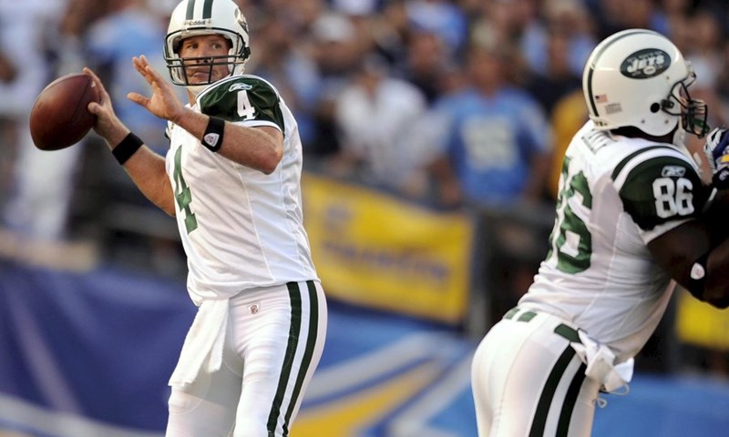 Cowboysi posrnuli, Favre zablistao