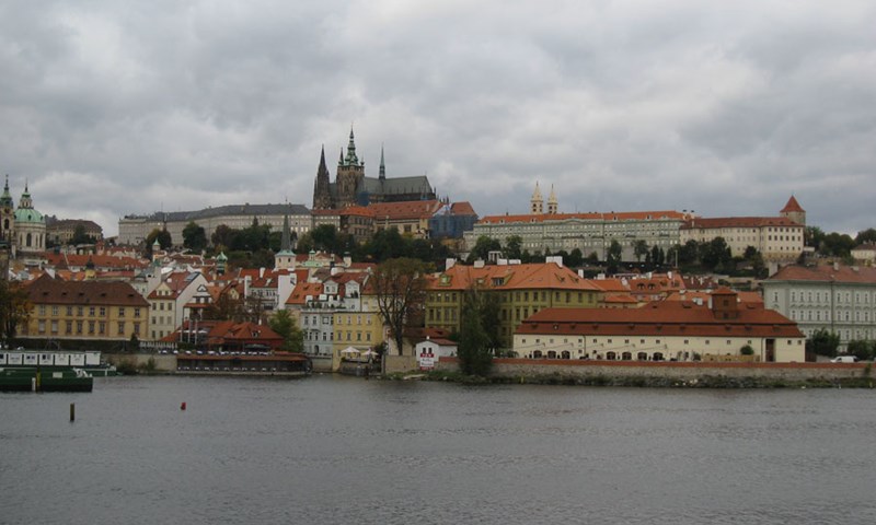 Prag živi svojim životom
