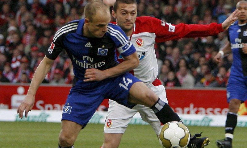Olić i Petrić zabili za HSV